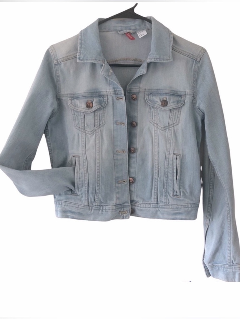 H&M Divided Light Wash Cropped 90s Denim Trucker Jacket - Size 6